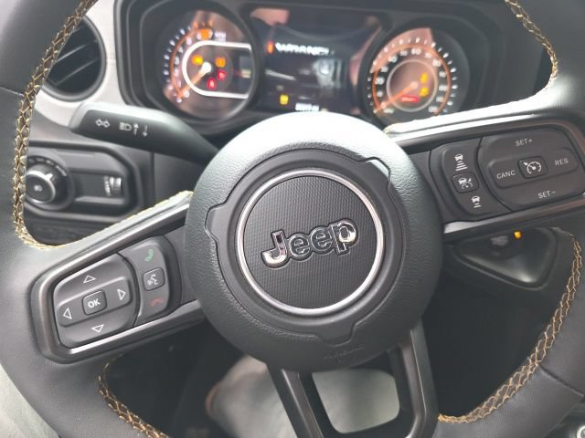 Used 2024 Jeep Wrangler Sport AWD/4WD image 10