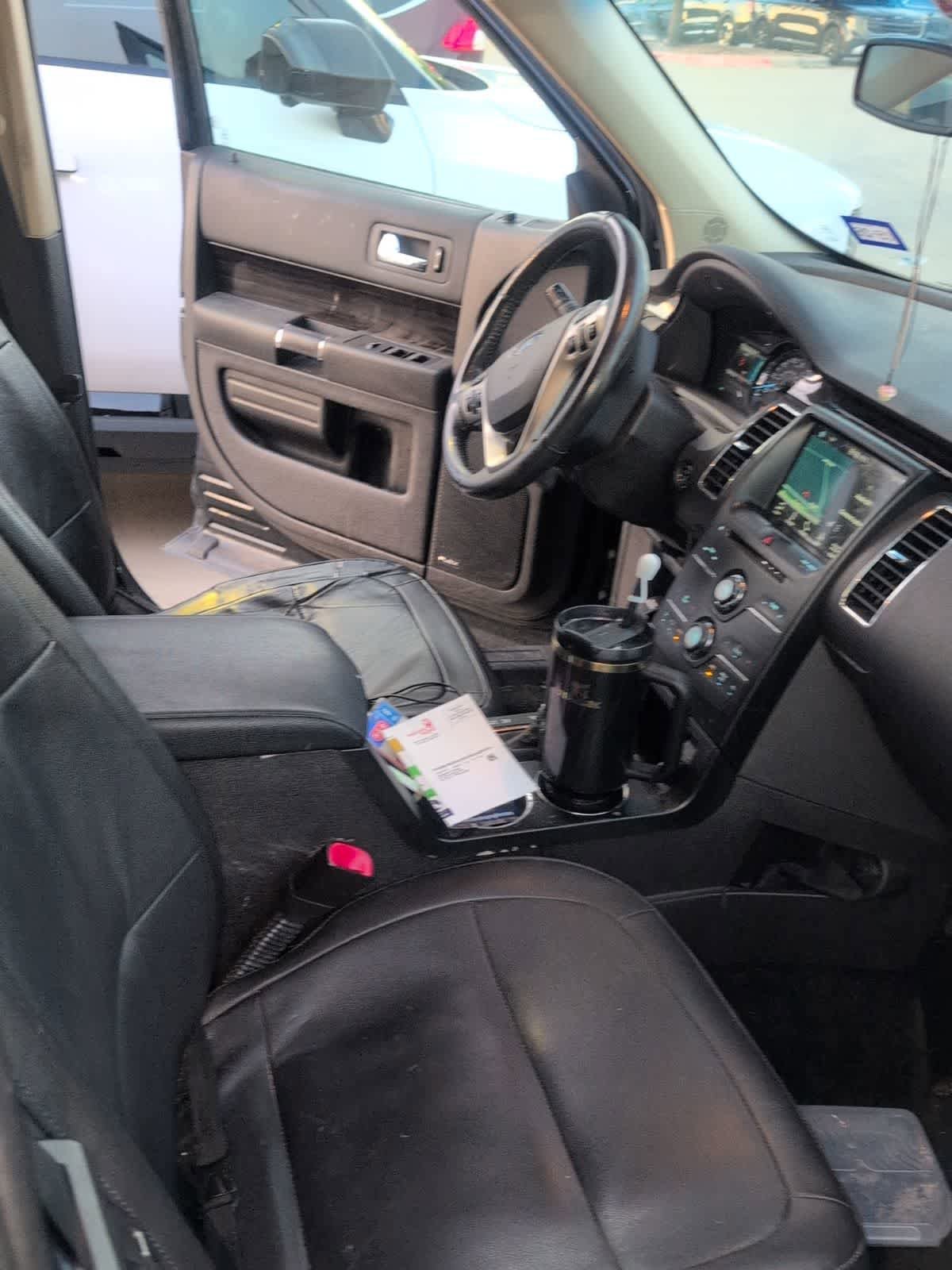 Used 2018 Ford Flex SEL w/ Equipment Group 202A FWD image 4