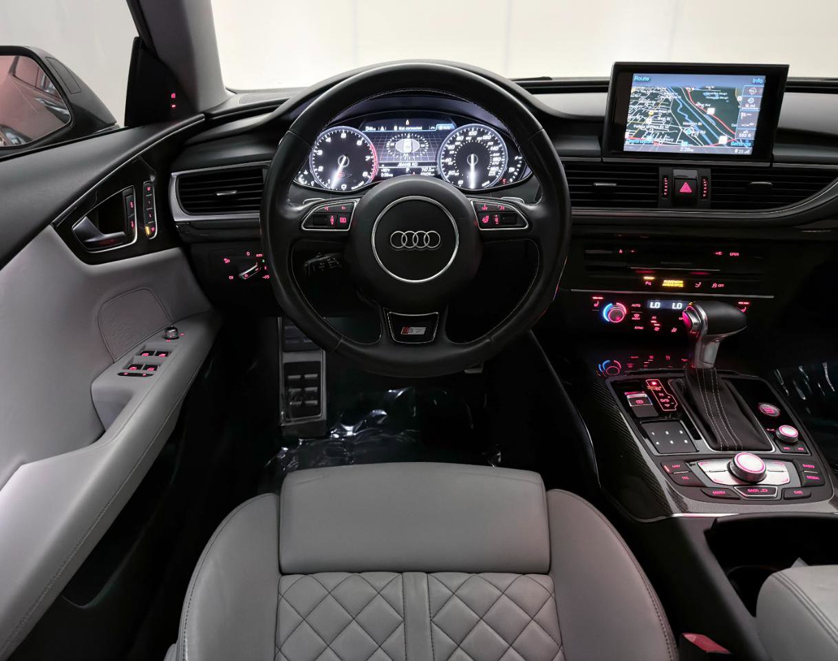 Used 2014 Audi S7 Prestige w/ Driver Assistance Package image 33