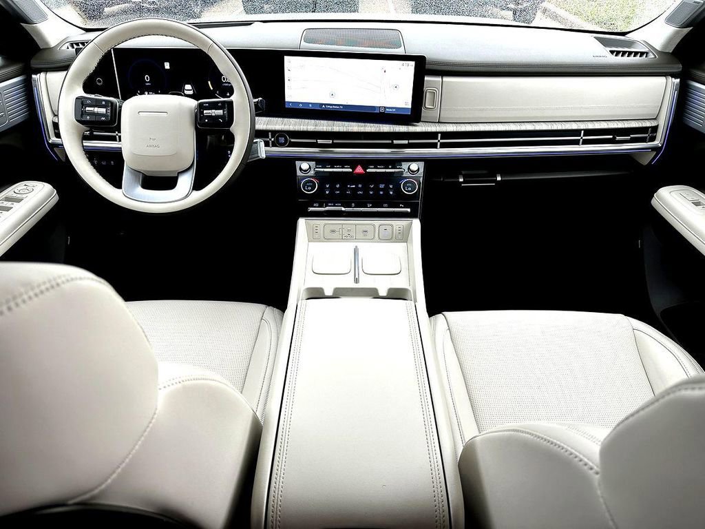 Used 2025 Hyundai Santa Fe Calligraphy FWD image 31