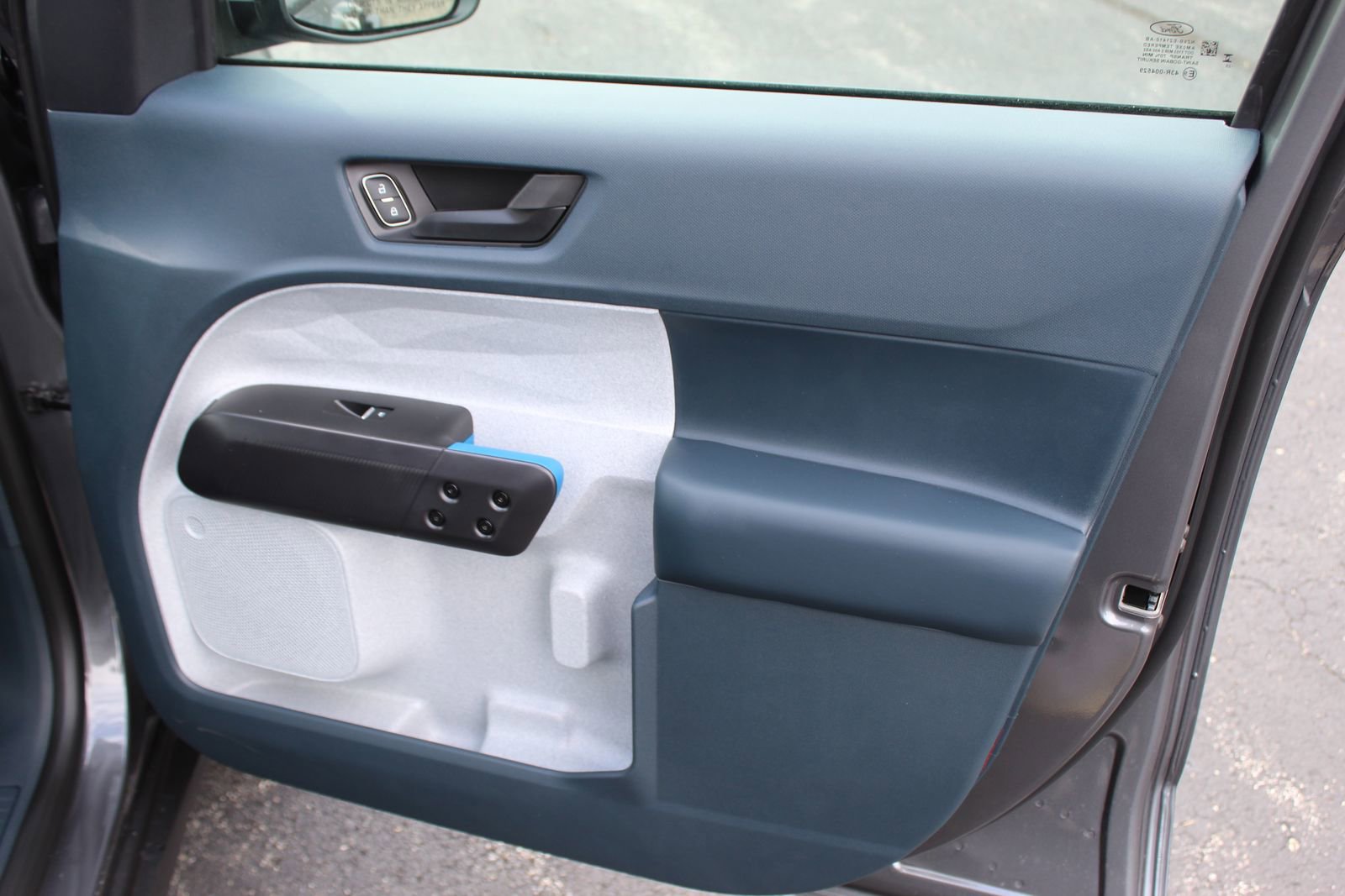 New 2025 Ford Maverick XLT w/ XLT Luxury Package image 11