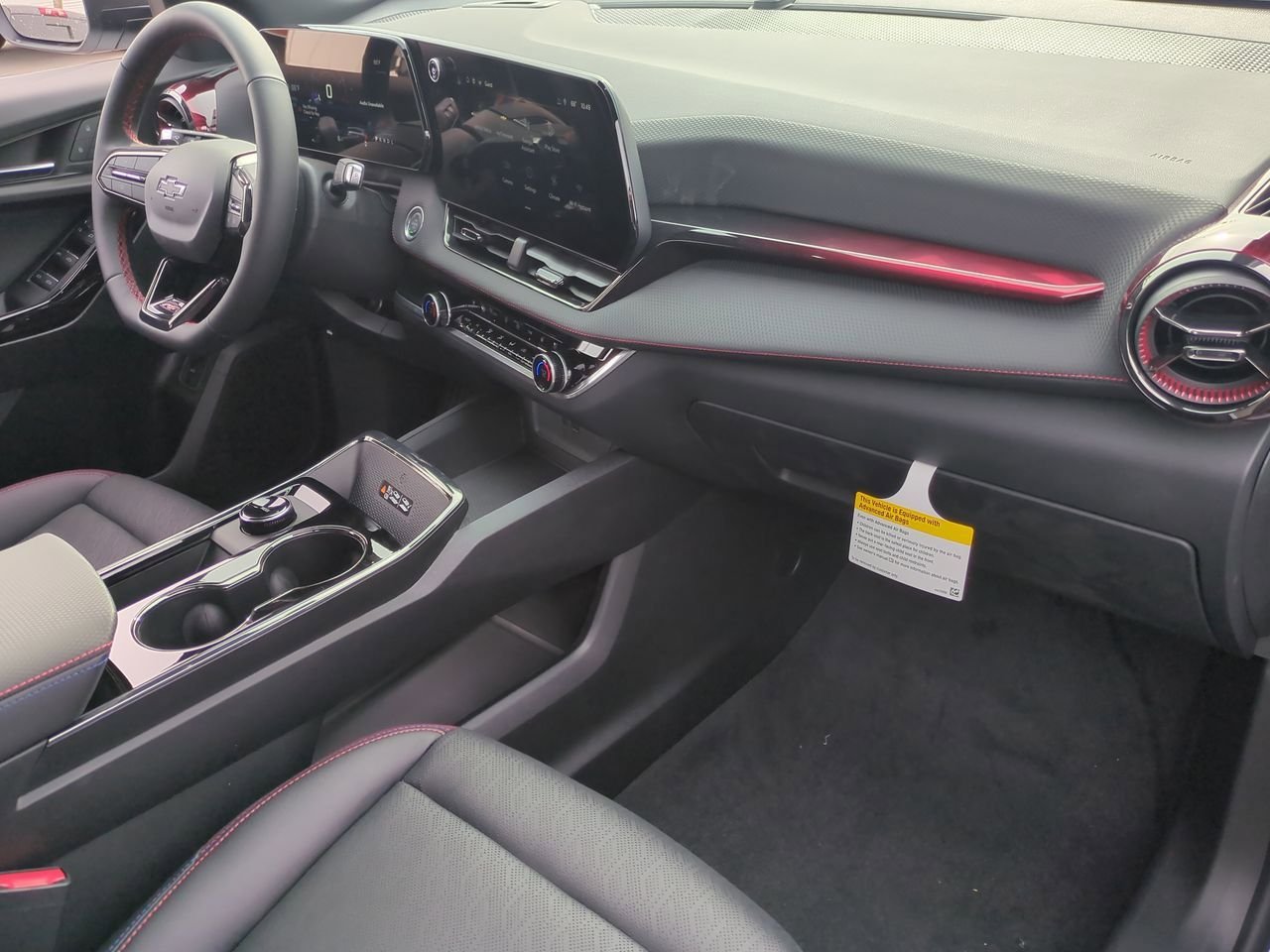 New 2026 Chevrolet Equinox RS w/ Convenience Package III FWD image 28