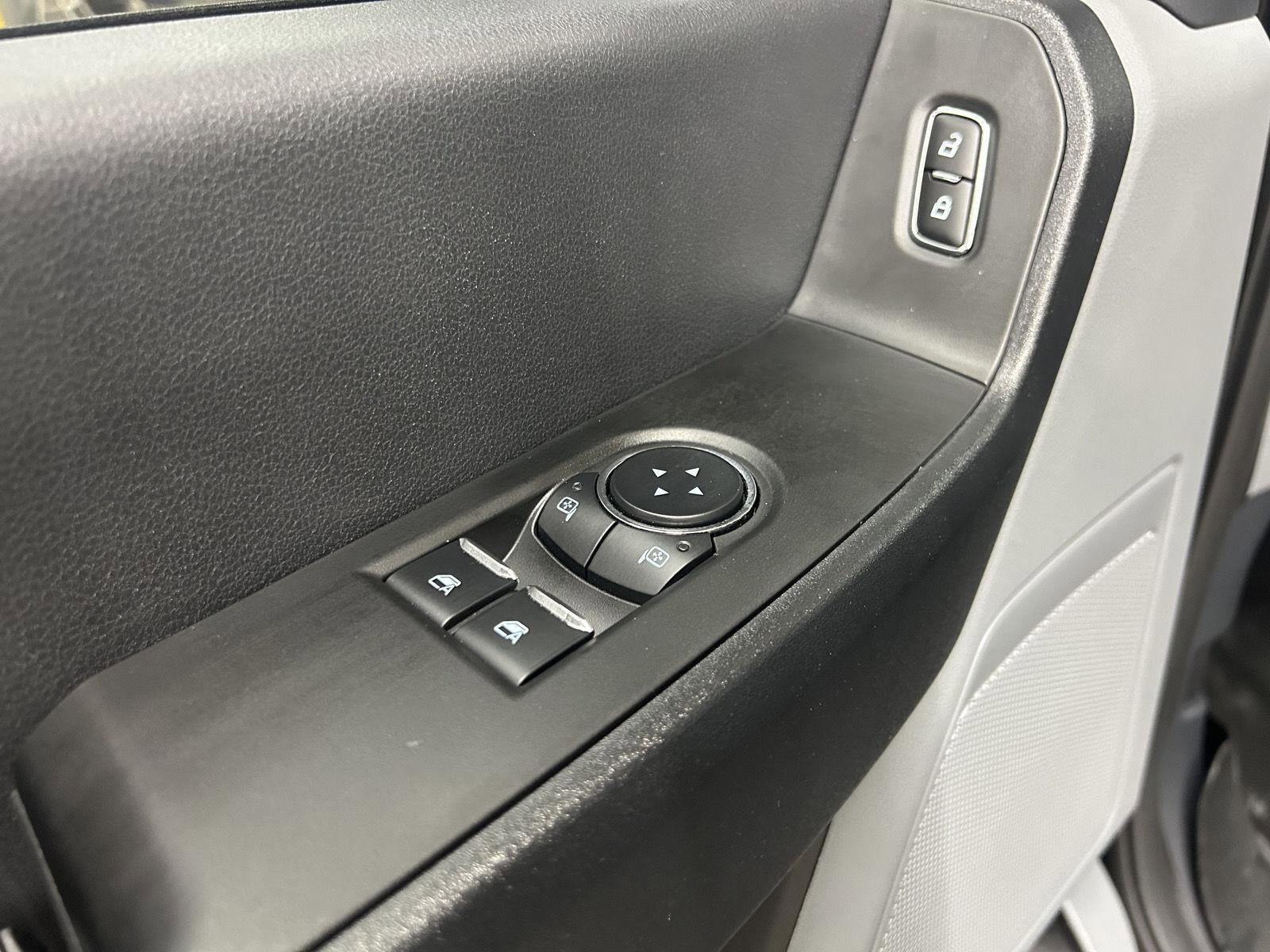 Used 2024 Ford F350 XL w/ FX4 Off-Road Package image 8