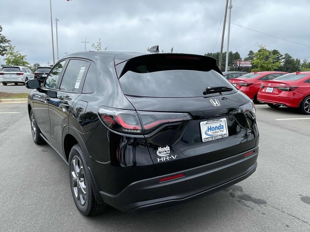 Used 2026 Honda HR-V LX image 6