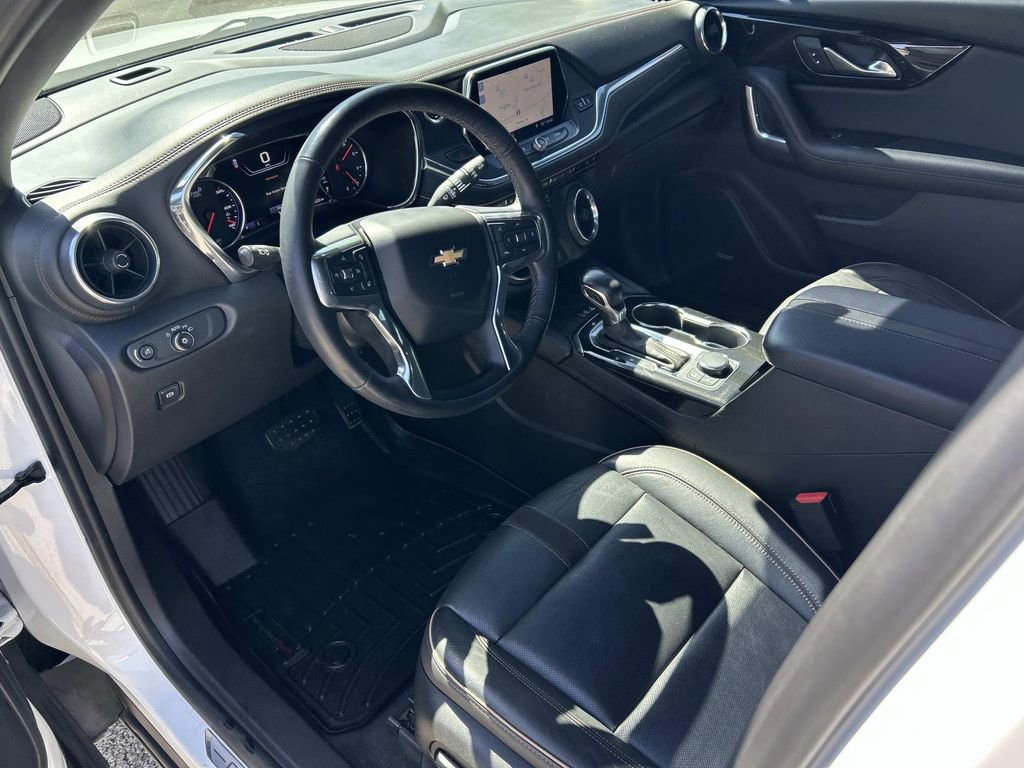 Used 2019 Chevrolet Blazer Premier w/ Sun and Wheels Package AWD/4WD image 15