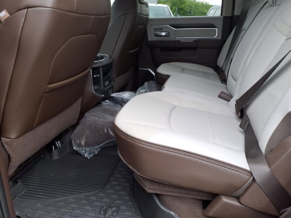 New 2025 RAM 2500 Laramie image 9