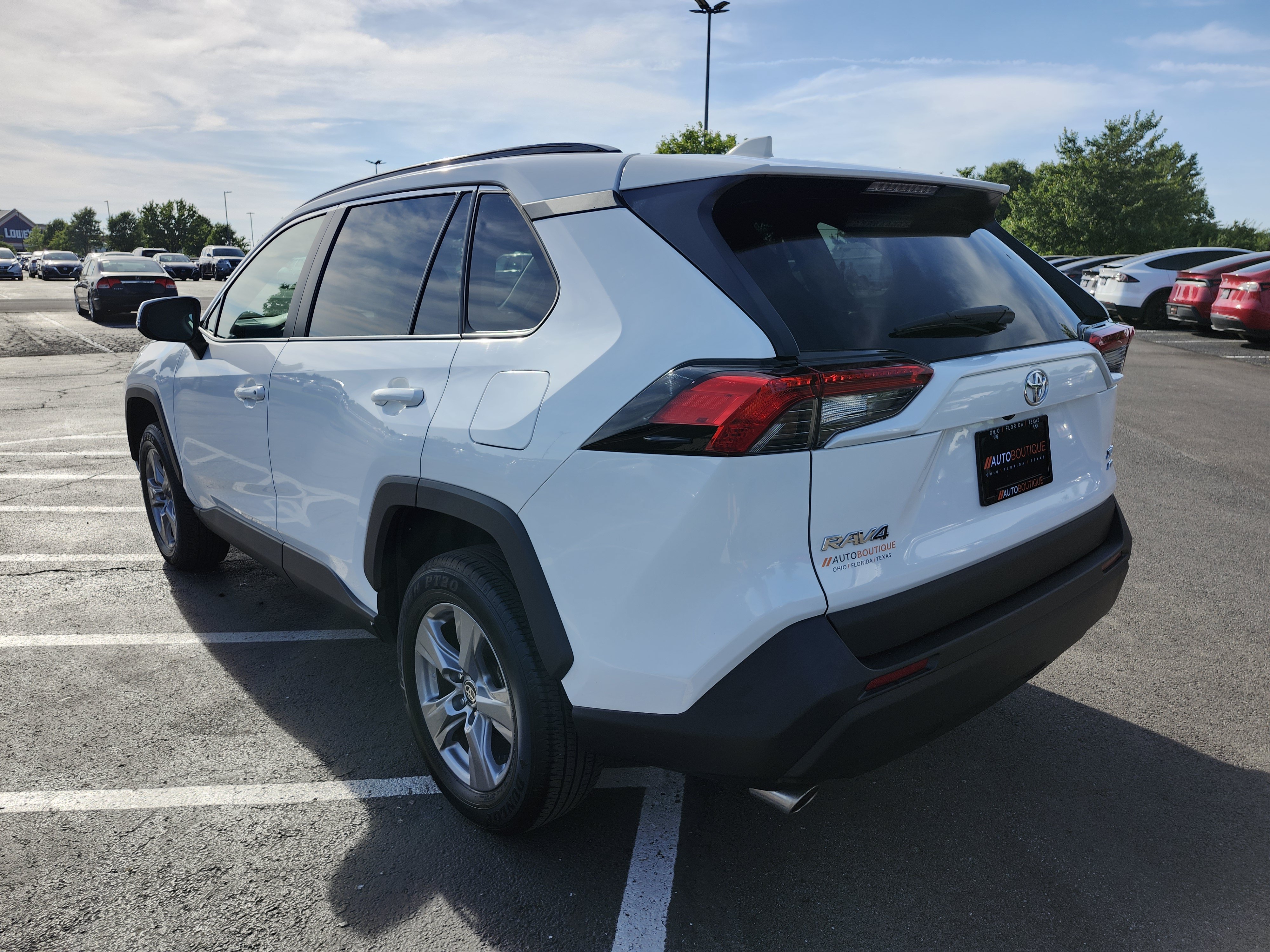 Used 2024 Toyota RAV4 XLE AWD/4WD image 13