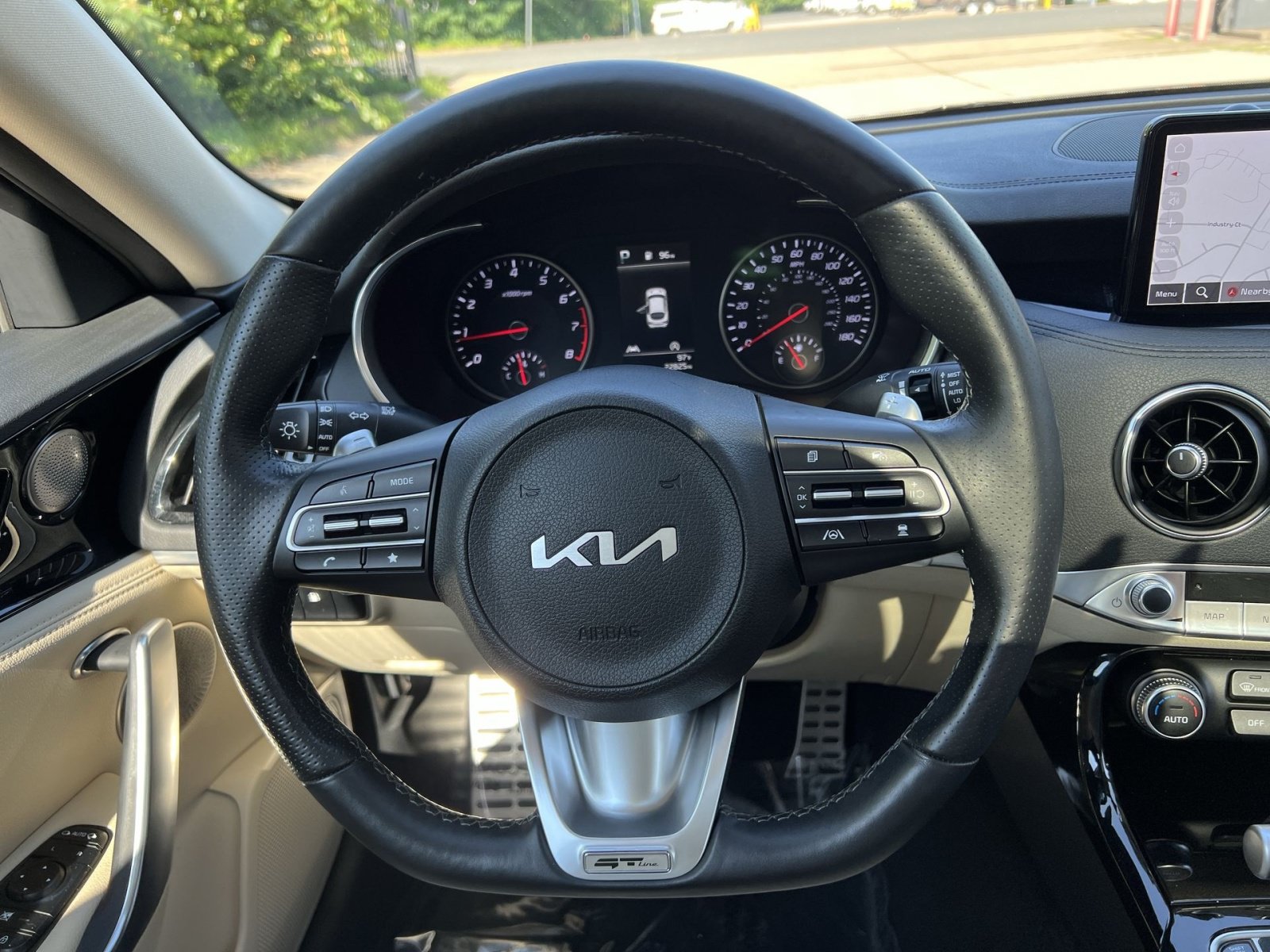 Used 2023 Kia Stinger GT-Line w/ Sun & Sound Package AWD/4WD image 23