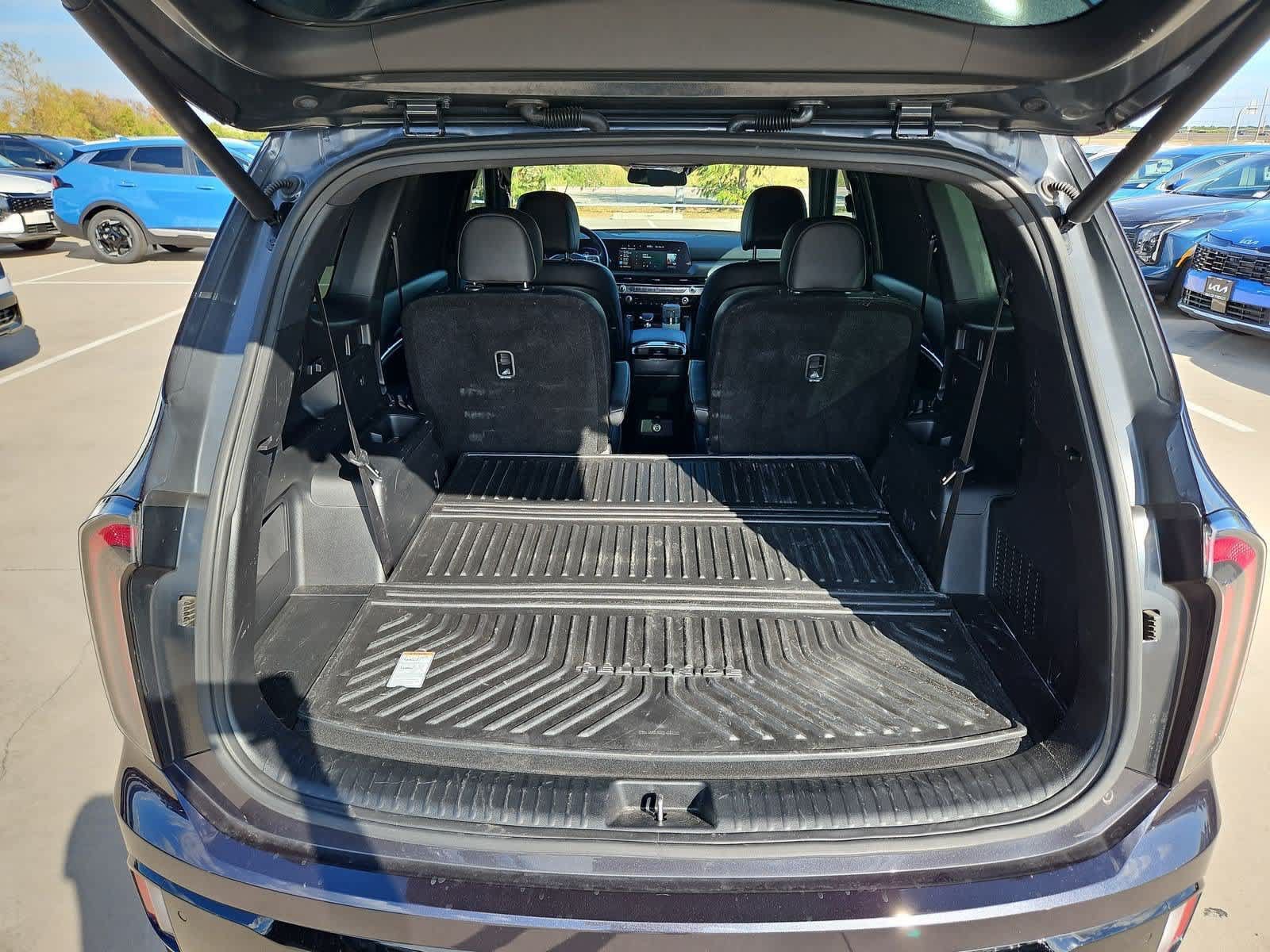 Certified 2025 Kia Telluride EX X-Line AWD/4WD image 35