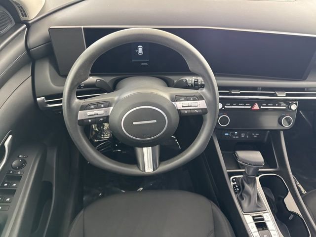 Certified 2025 Hyundai Tucson SEL image 30