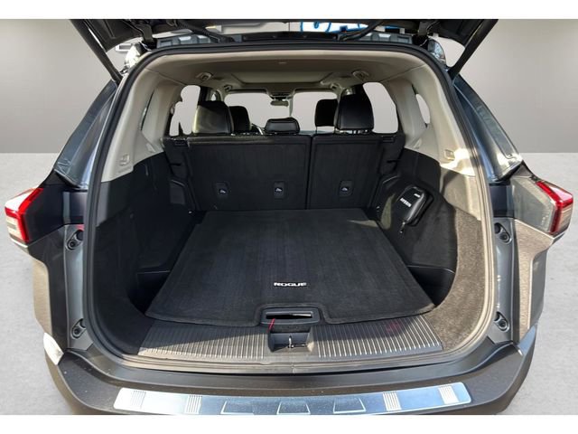 Used 2023 Nissan Rogue SV w/ SV Premium B Package FWD image 33