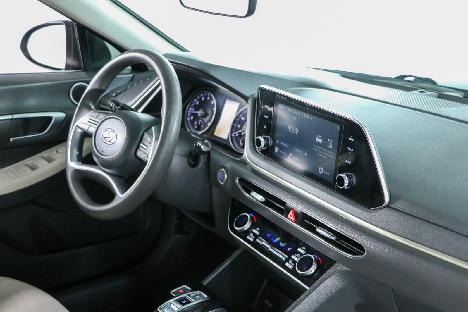 Used 2021 Hyundai Sonata SEL FWD image 25