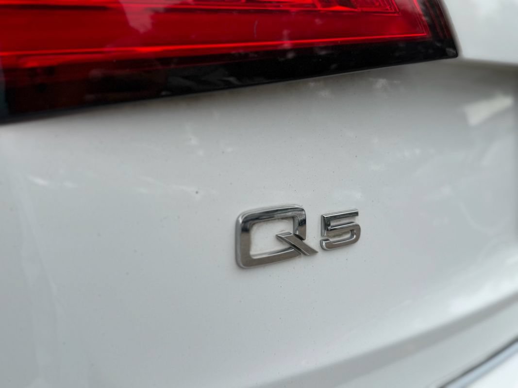 Used 2015 Audi Q5 2.0T Premium Plus w/ Technology Package AWD/4WD image 30