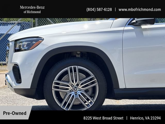 Used 2024 Mercedes-Benz GLS 450 4MATIC image 11