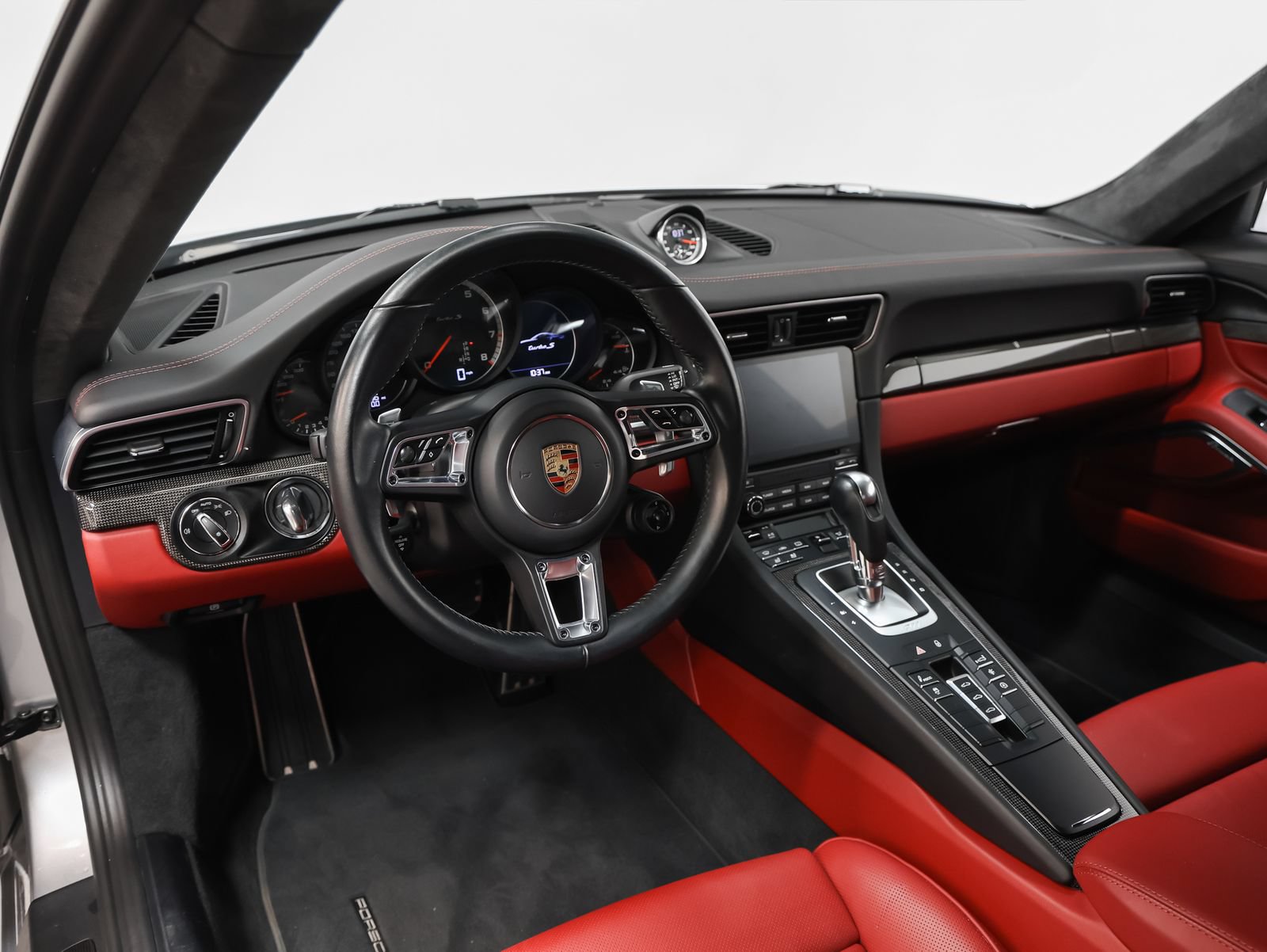 Certified 2017 Porsche 911 Turbo S AWD/4WD image 4