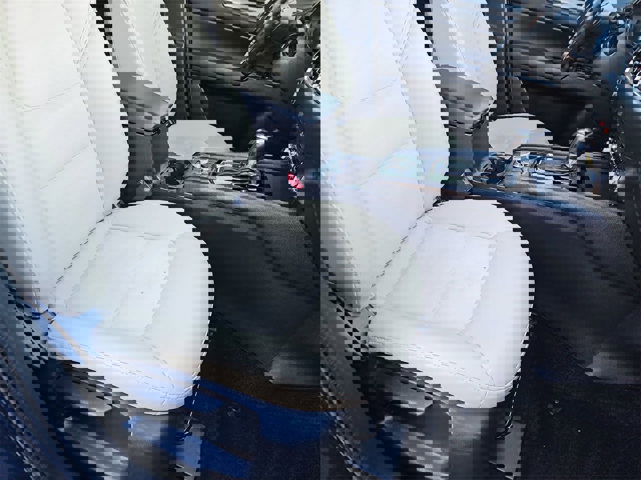 Used 2021 MAZDA CX-5 Touring image 10