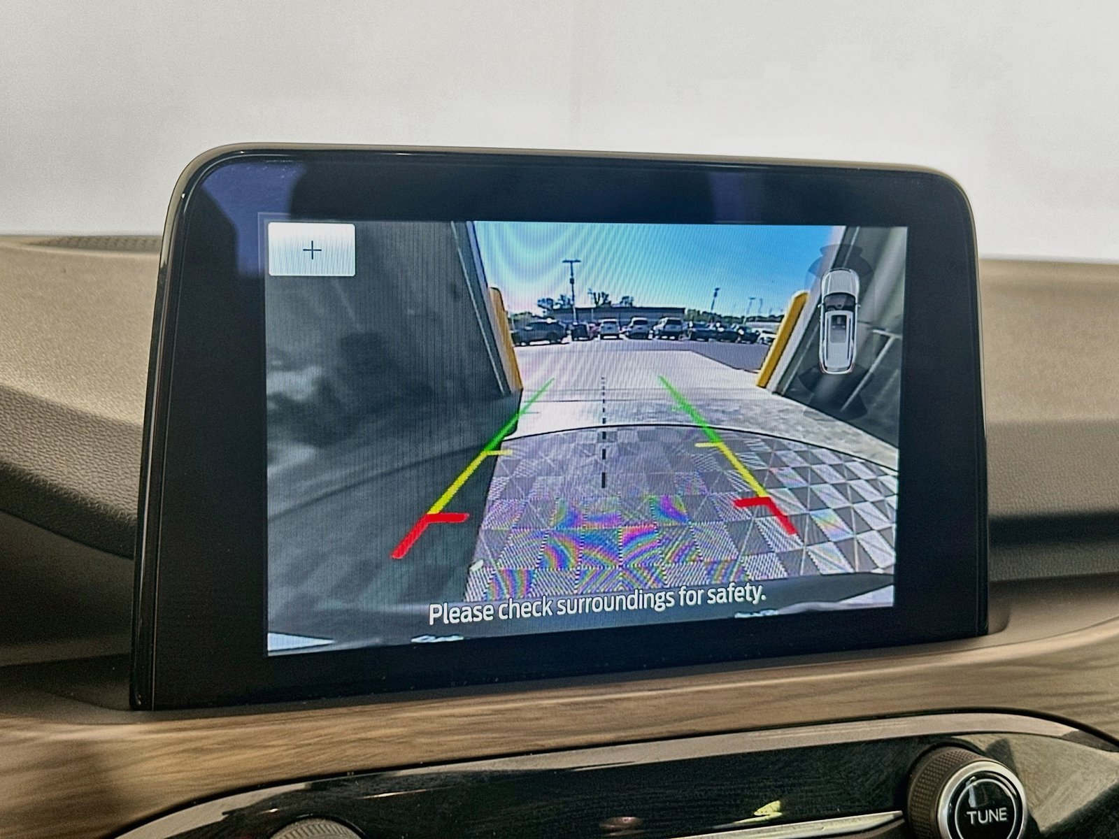 Used 2020 Ford Escape Titanium AWD/4WD image 14