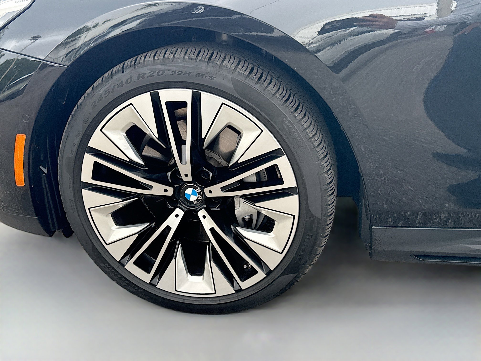 Used 2026 BMW 540i xDrive image 42