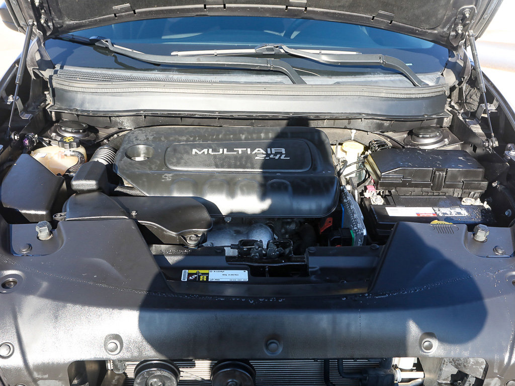 Used 2017 Jeep Cherokee Sport image 18