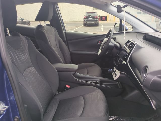 Certified 2017 Toyota Prius Two w/ Prius Two Safety Plus Package FWD image 28