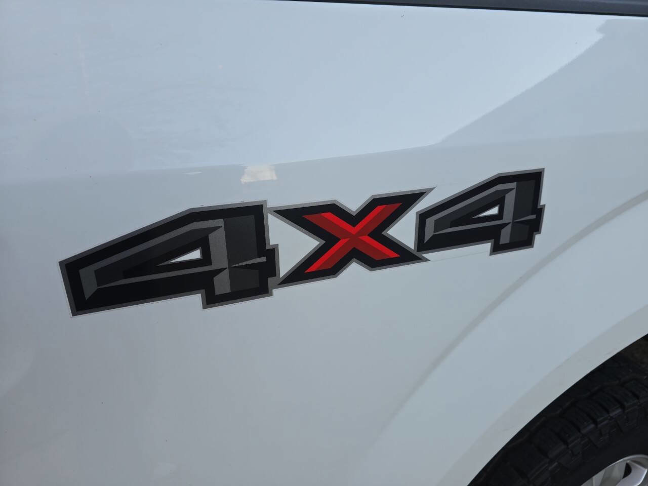 Used 2019 Ford F150 XLT image 9