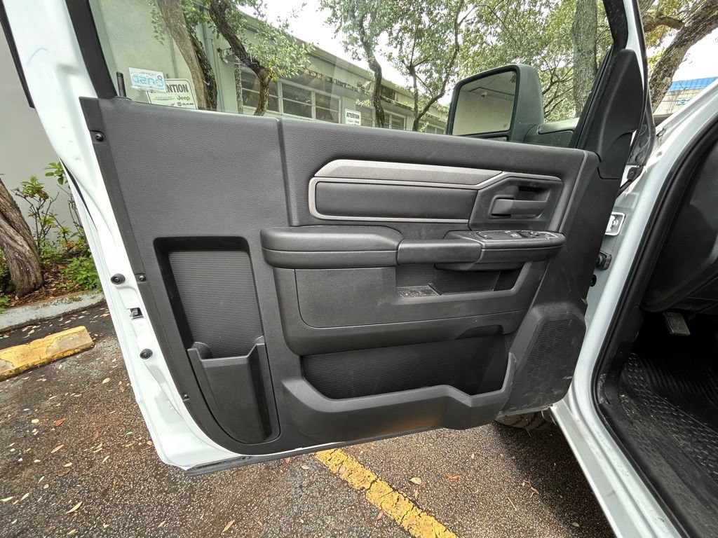 Used 2024 RAM 3500 Tradesman AWD/4WD image 43