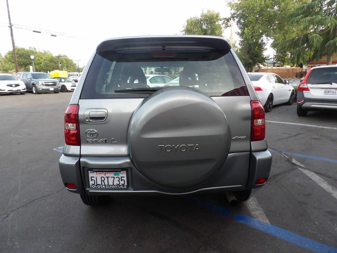 Used 2005 Toyota RAV4 4WD image 10