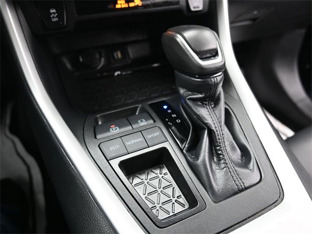Used 2024 Toyota RAV4 XLE Premium image 16