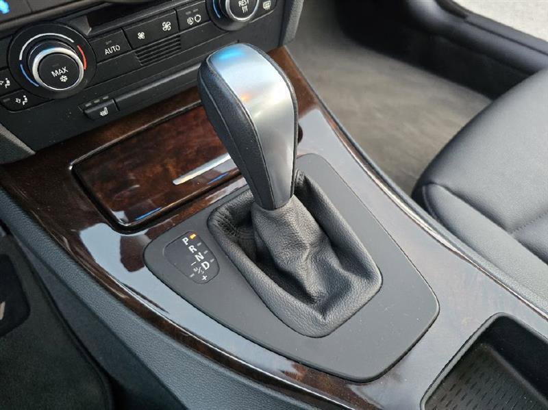 Used 2009 BMW 328i Sedan RWD image 37
