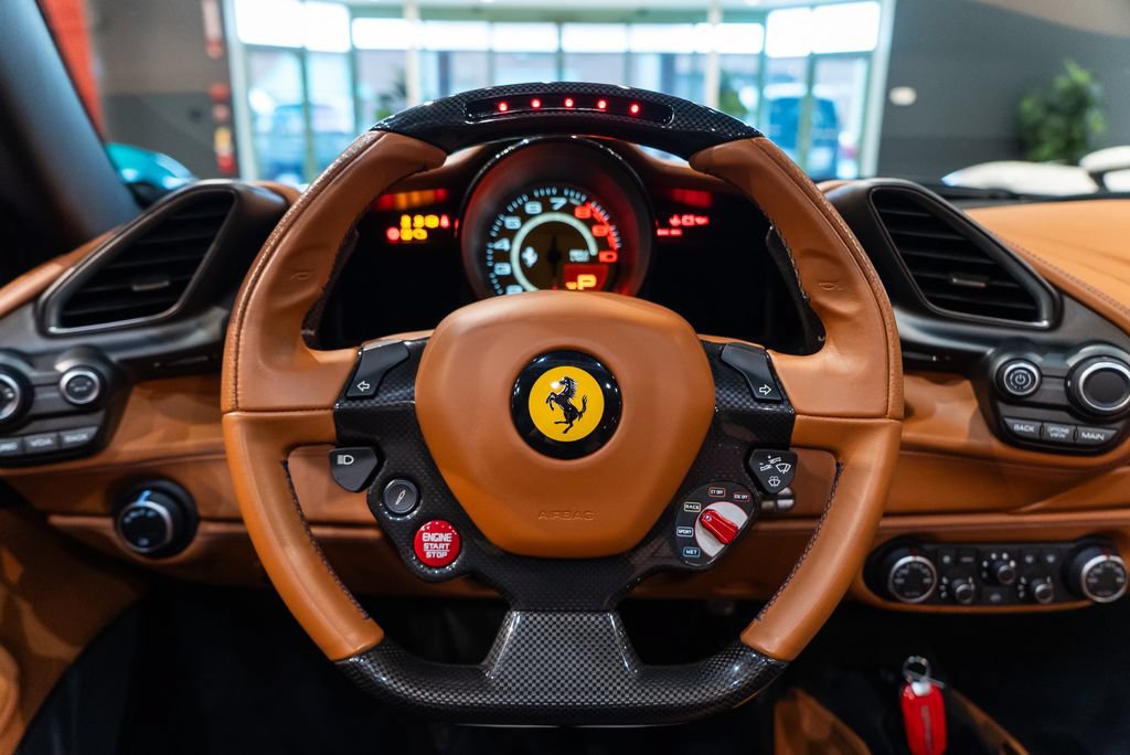 Used 2018 Ferrari 488 Spider RWD image 5