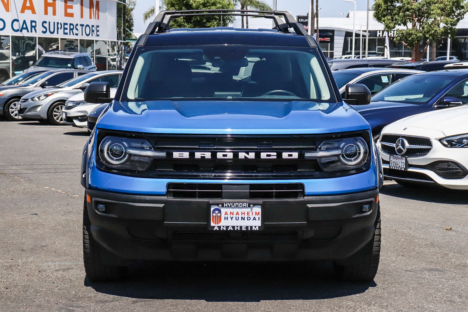 Used 2022 Ford Bronco Sport Outer Banks w/ Tech Package AWD/4WD image 2