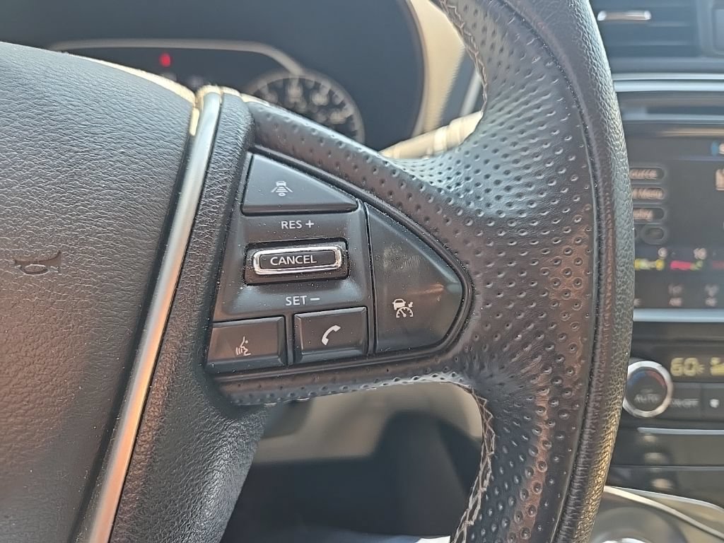 Used 2023 Nissan Maxima SV w/ Floor Mat Group FWD image 11