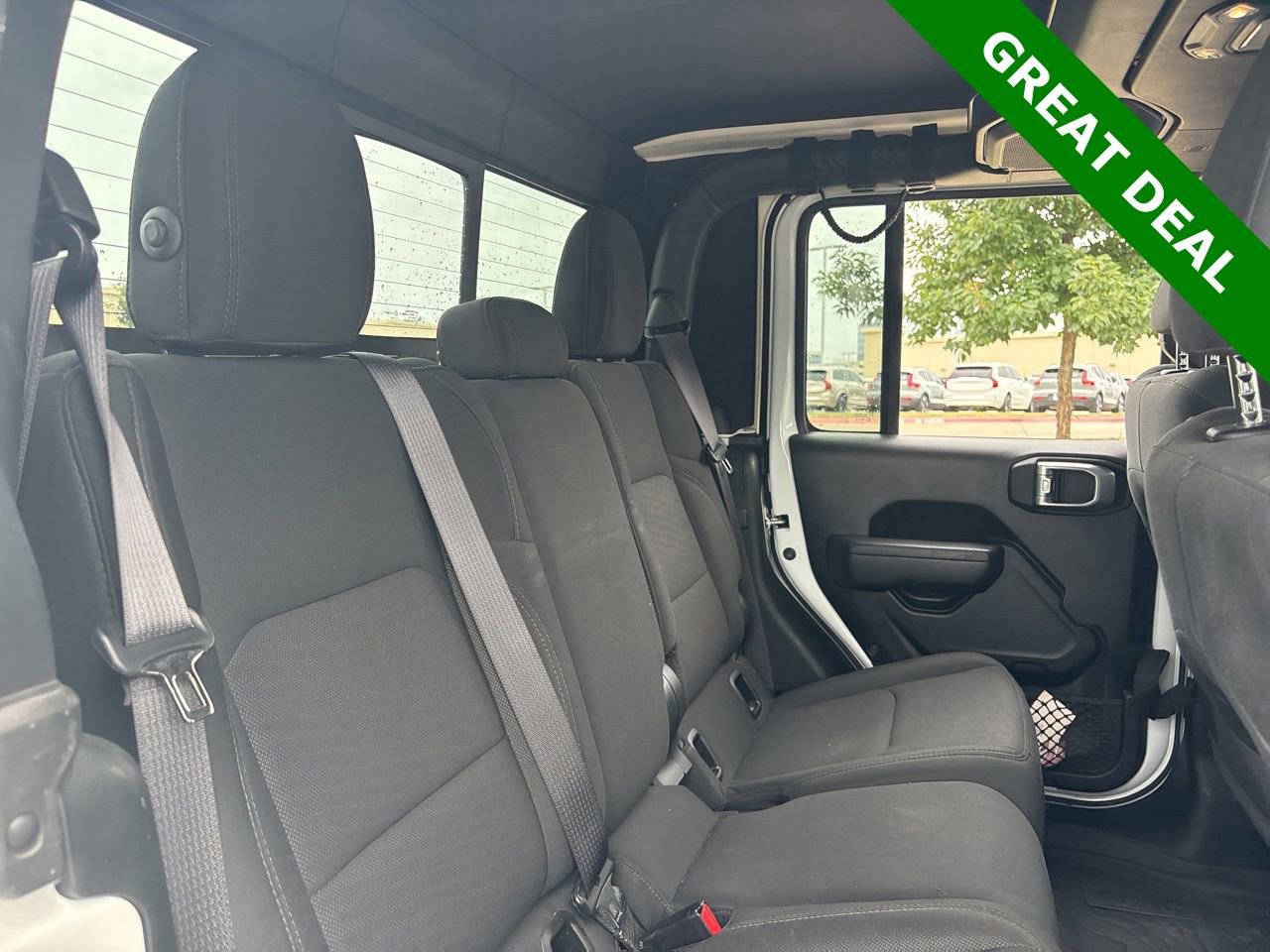 Used 2022 Jeep Gladiator Sport AWD/4WD image 11