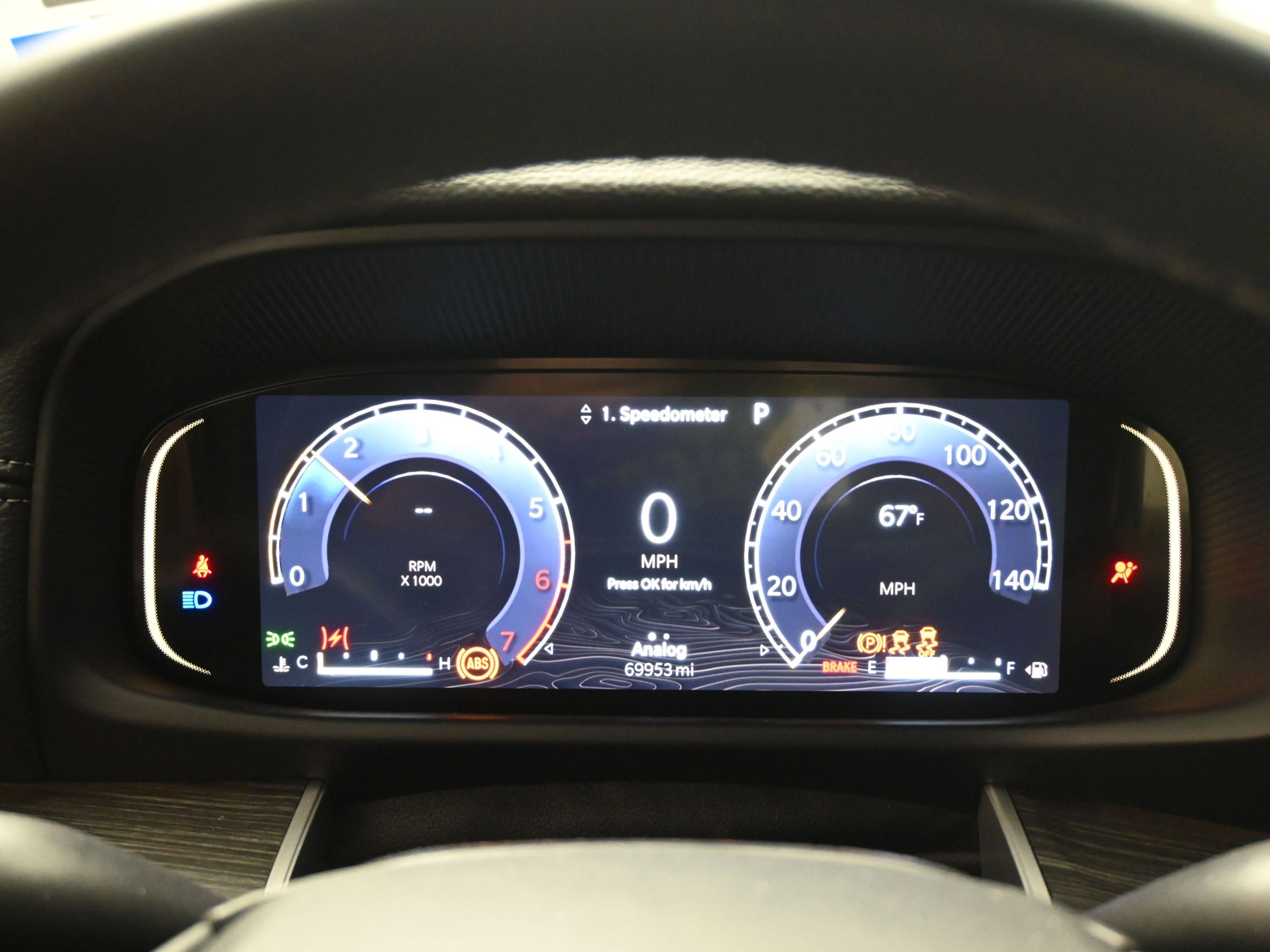 Used 2024 Jeep Wagoneer L Series II w/ Flexible Seating Group image 10