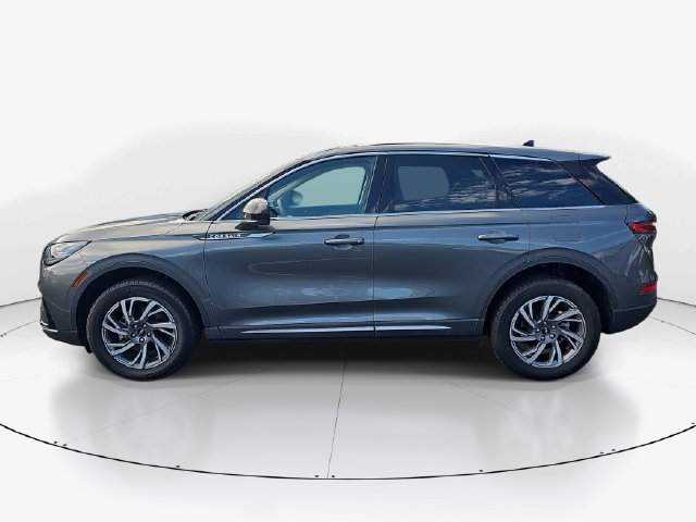 Used 2023 Lincoln Corsair FWD image 6