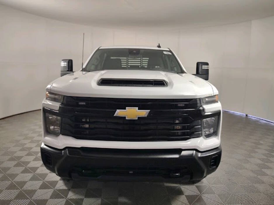 Used 2024 Chevrolet Silverado 2500 W/T w/ WT Fleet Convenience Package AWD/4WD image 4