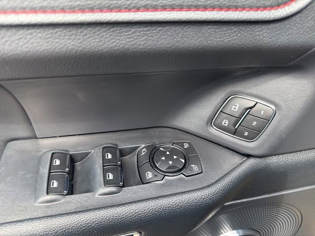 Used 2022 Ford Expedition Max Limited w/ Equipment Group 303A AWD/4WD image 15
