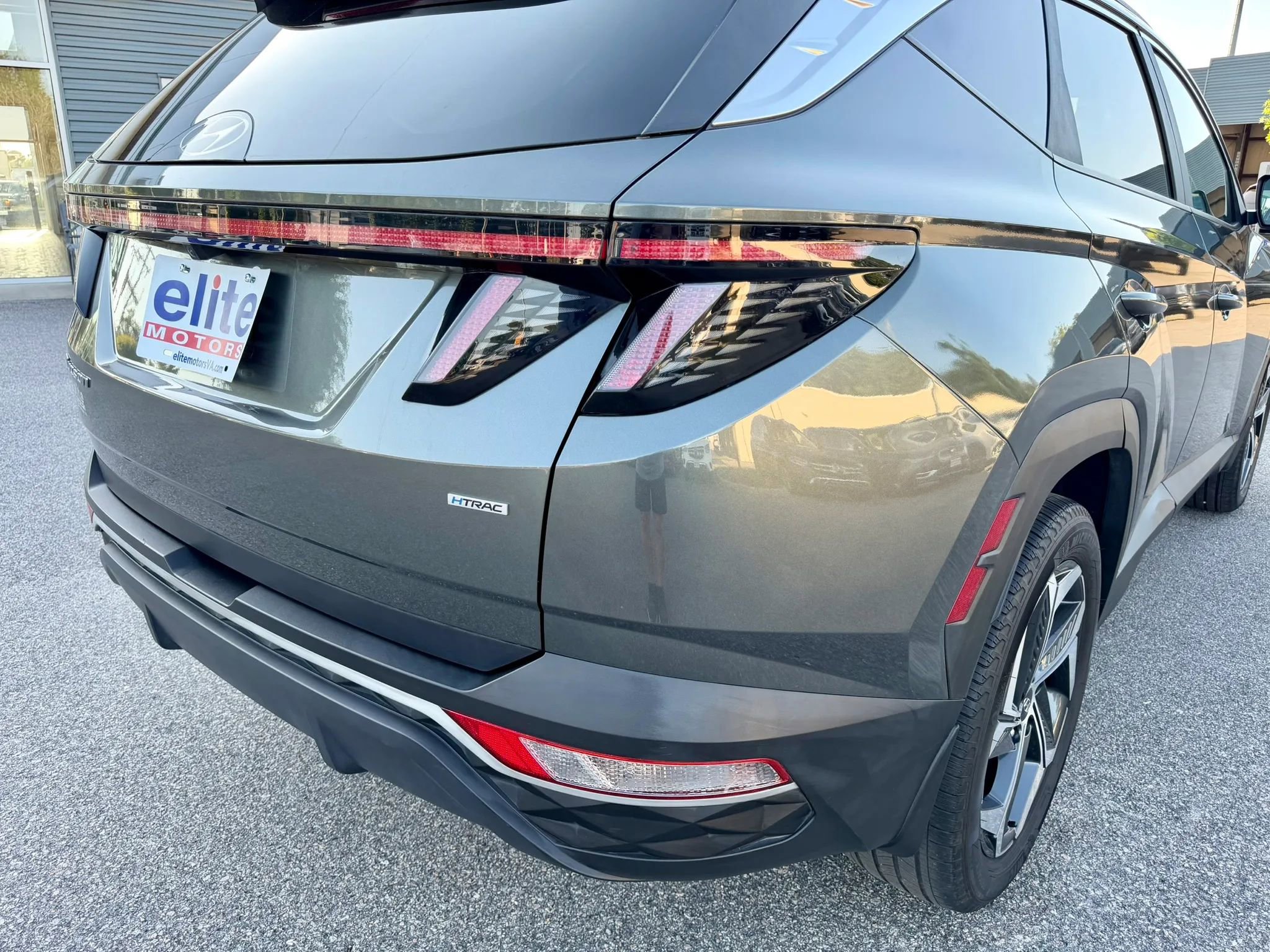Used 2022 Hyundai Tucson SEL w/ Convenience + Premium Package AWD/4WD image 15