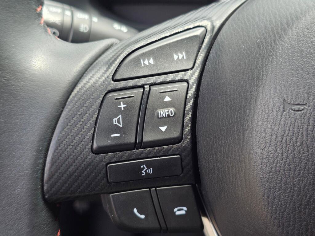 Used 2014 MAZDA MAZDA3 i Touring FWD image 31