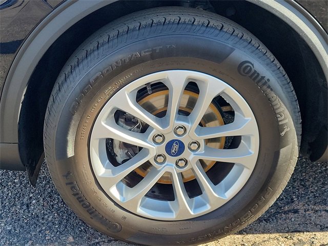 Used 2022 Ford Escape SE w/ Cold Weather Package image 18