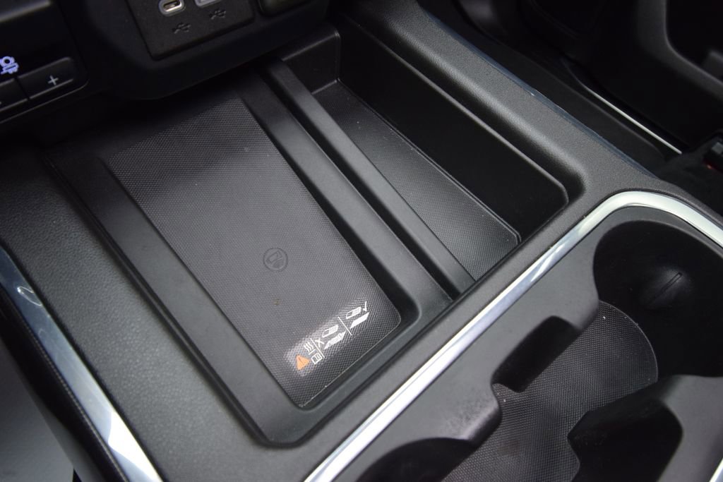 Used 2022 GMC Sierra 1500 AT4 w/ AT4 Premium Package AWD/4WD image 42