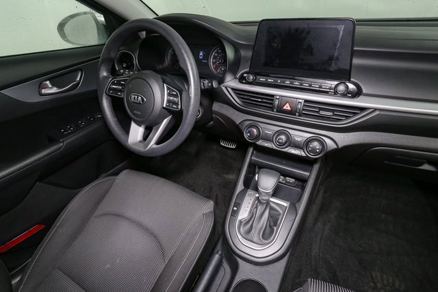 Used 2020 Kia Forte LXS image 16