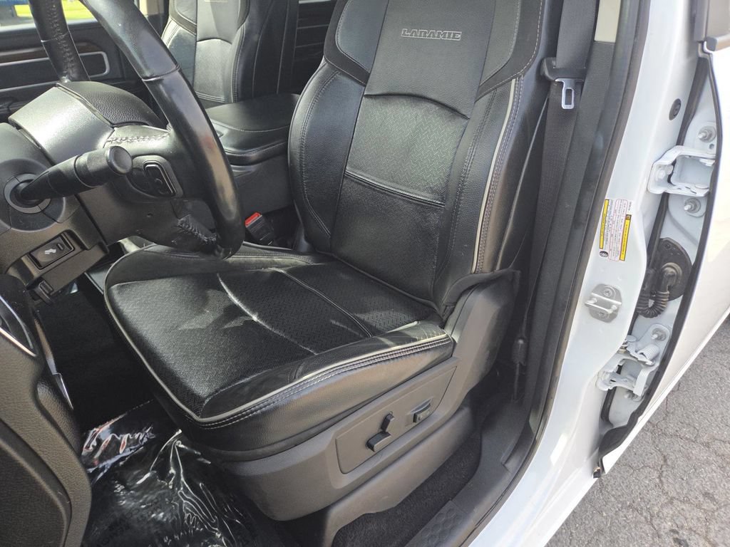 Used 2024 RAM 2500 Laramie AWD/4WD image 23