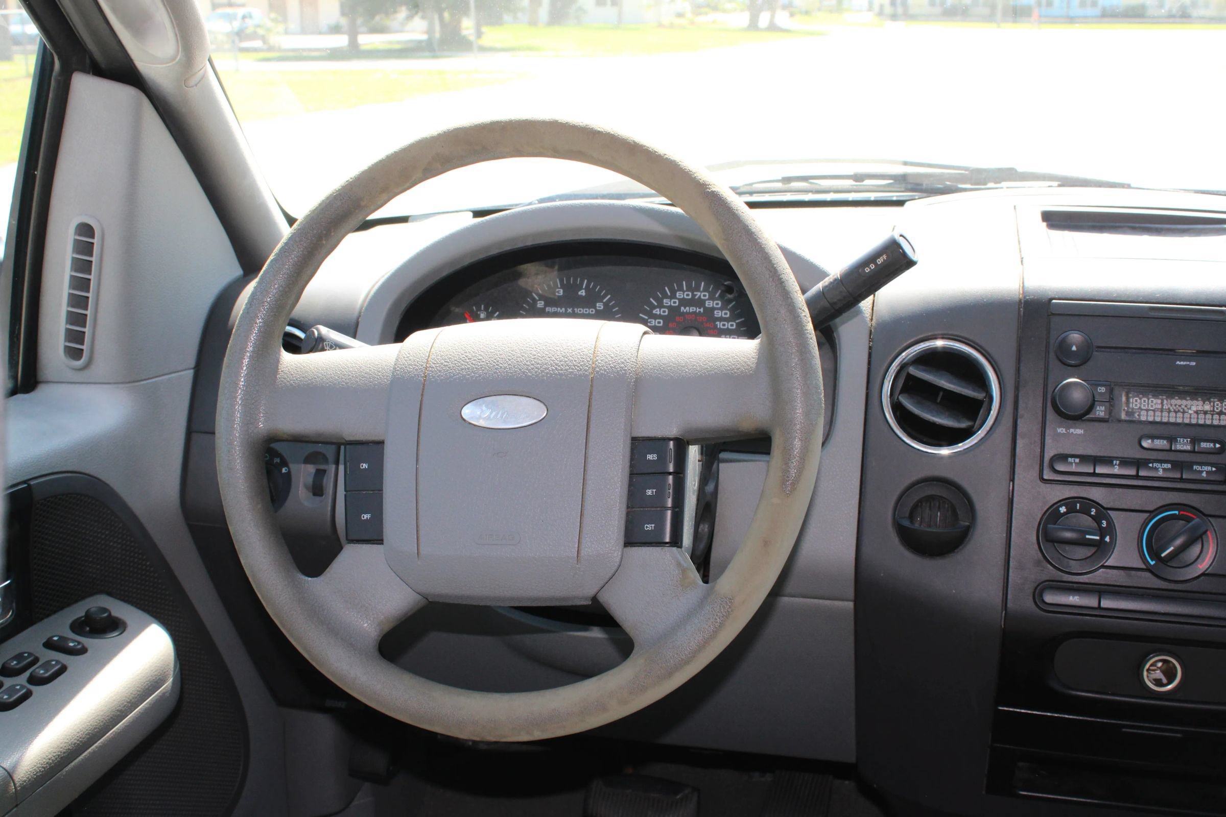 Used 2007 Ford F150 XLT RWD image 12
