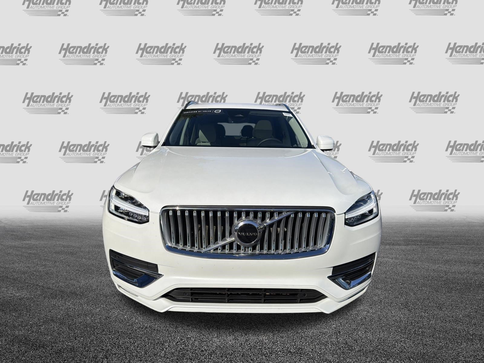 Certified 2025 Volvo XC90 B5 Core w/ Protection Package AWD/4WD image 3