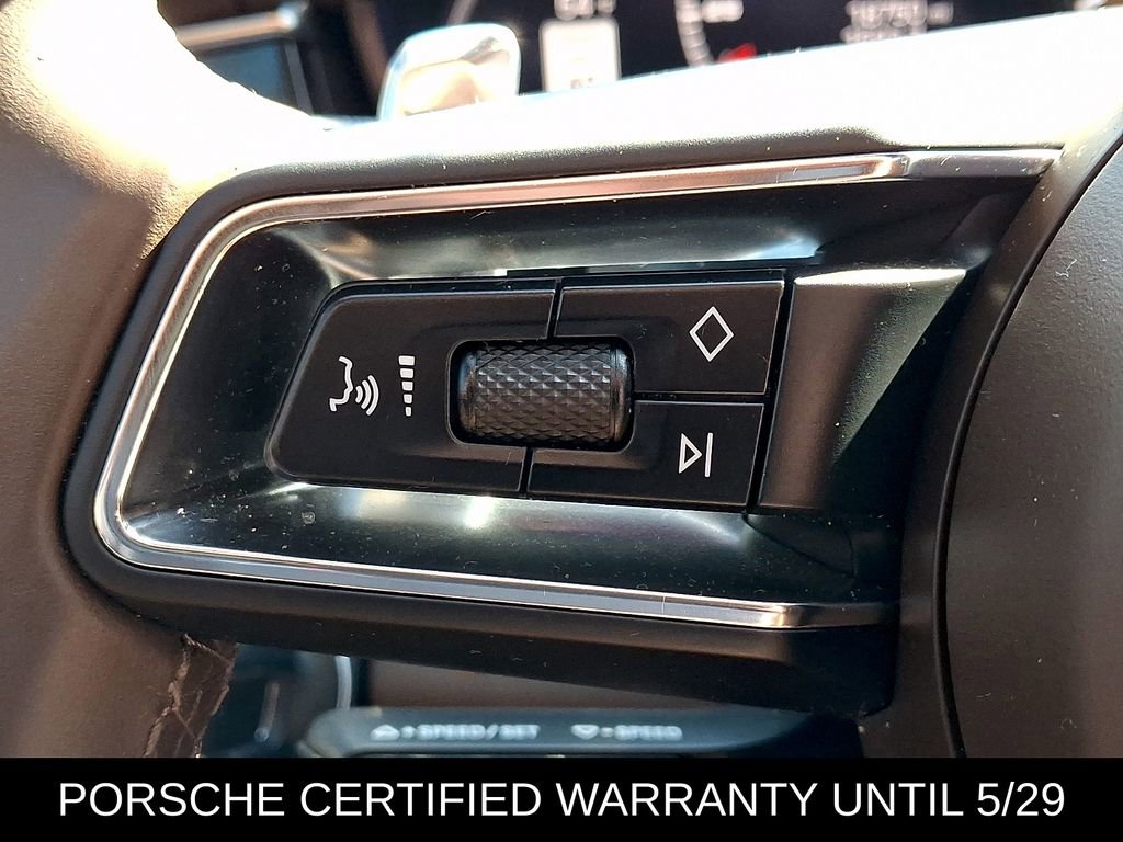 Used 2023 Porsche Panamera 4 image 23