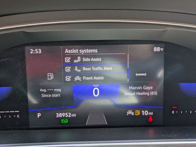 Used 2023 Volkswagen Tiguan SE R-Line FWD image 35