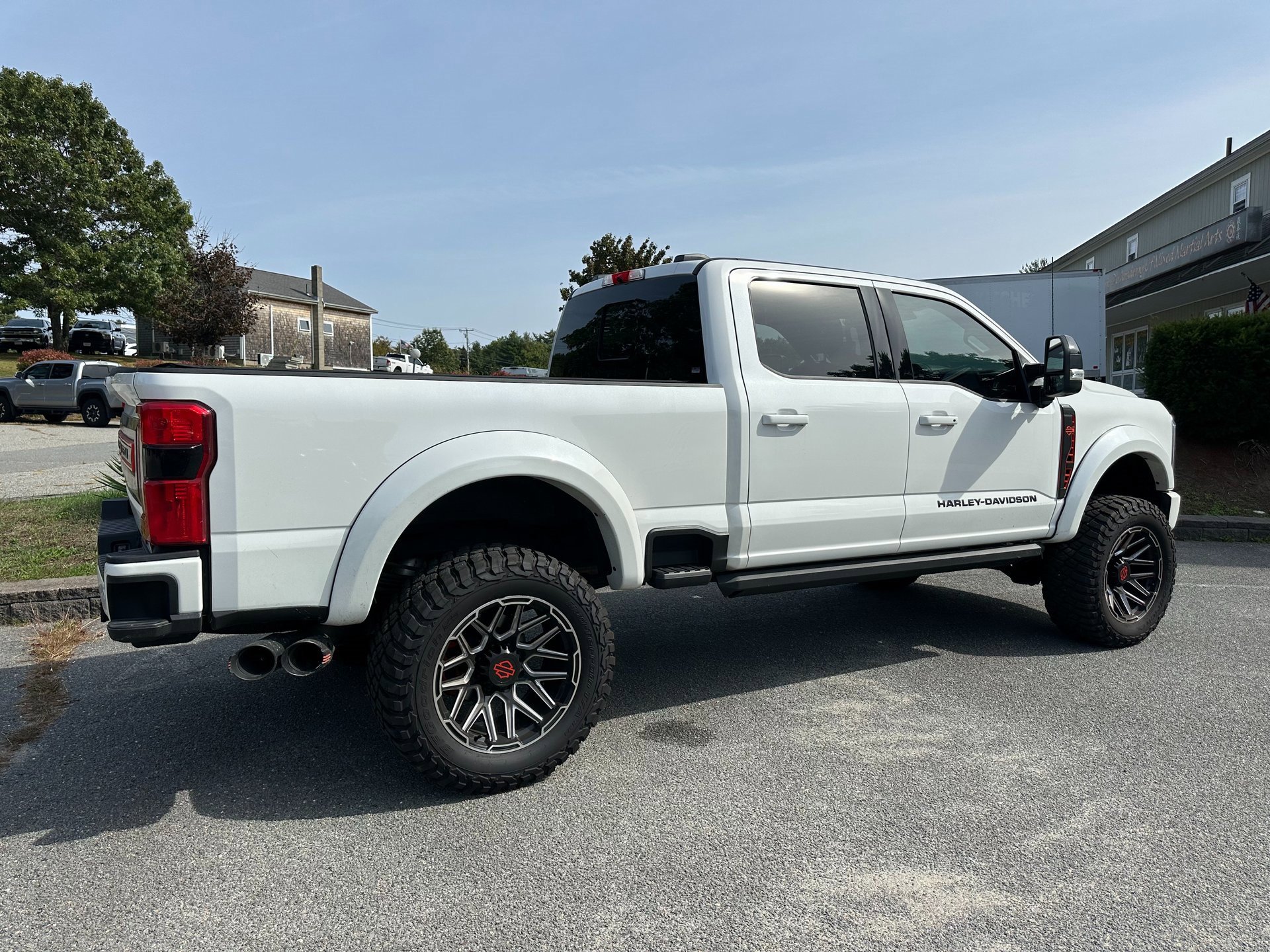 Used 2024 Ford F250 Lariat w/ Lariat Ultimate Package image 7