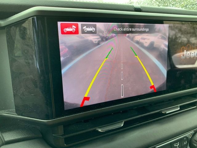 Used 2024 Jeep Wrangler Unlimited Rubicon image 26