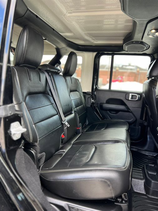 Used 2023 Jeep Wrangler Sahara w/ Cold Weather Group image 26